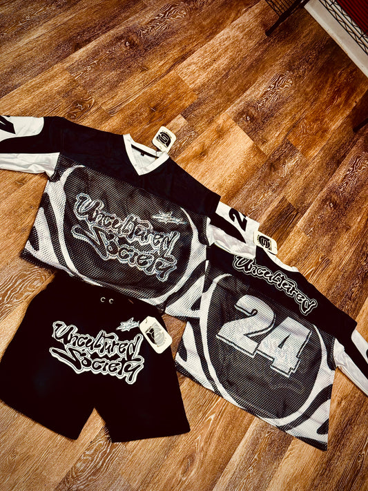 Black & White Jersey Set